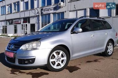 Універсал Volkswagen Golf 2009 в Чернігові
