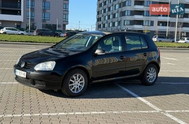 Хэтчбек Volkswagen Golf 2007 в Киеве