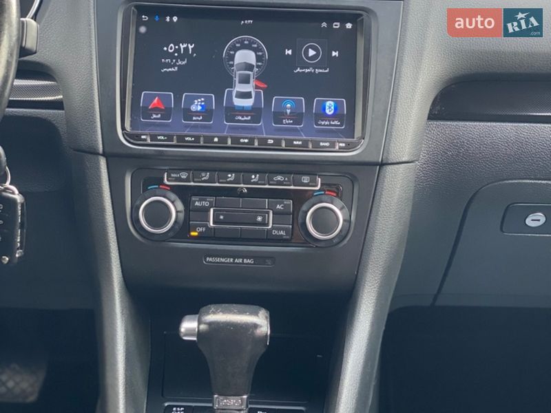 Хэтчбек Volkswagen Golf 2010 в Староконстантинове