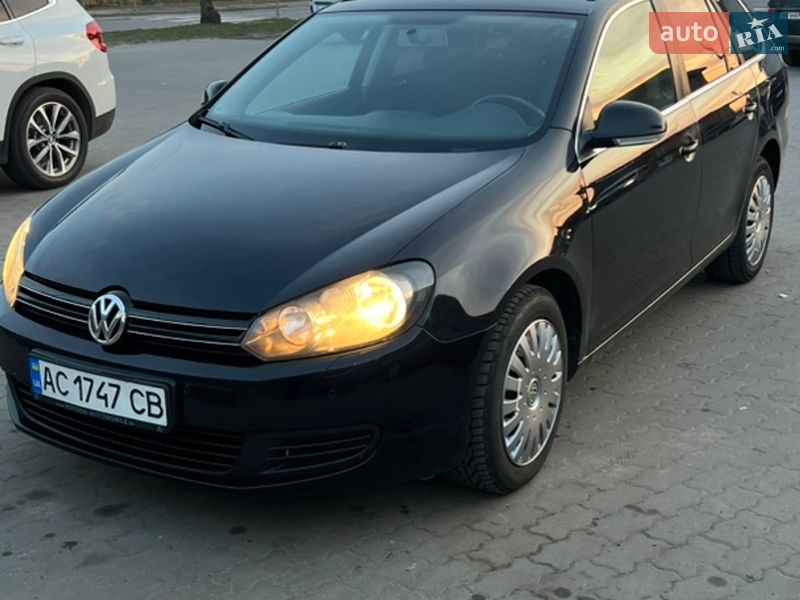 Универсал Volkswagen Golf 2011 в Ковеле