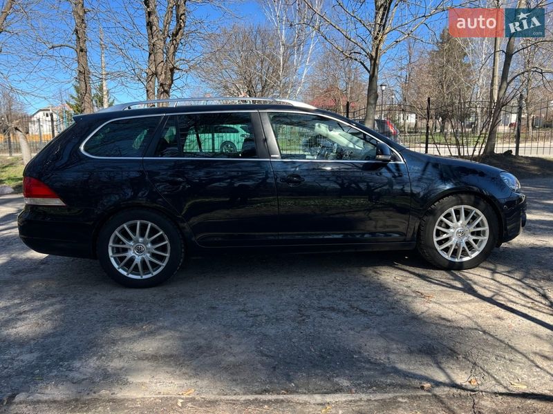 Універсал Volkswagen Golf 2011 в Макарові