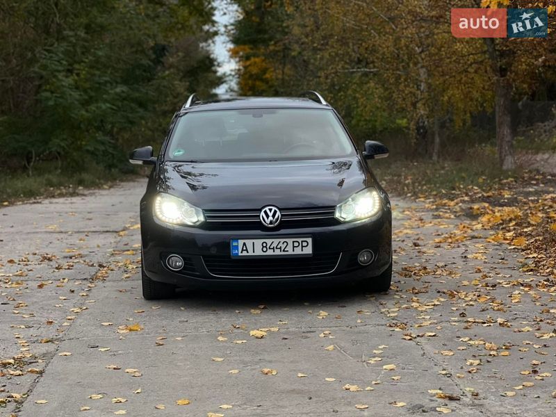 Універсал Volkswagen Golf 2011 в Макарові
