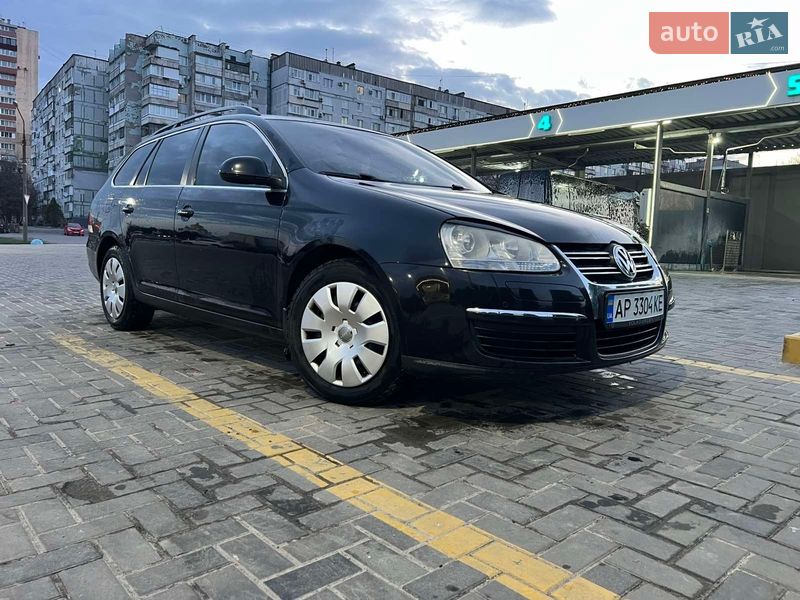 Универсал Volkswagen Golf 2009 в Запорожье