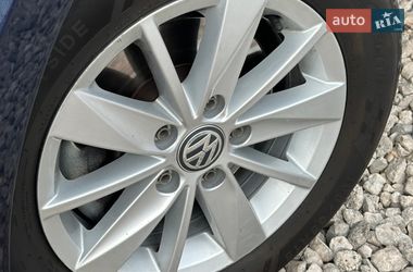 Хэтчбек Volkswagen Golf 2016 в Кривом Роге