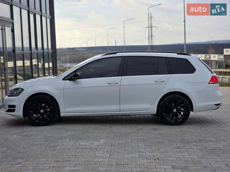 Универсал Volkswagen Golf 2014 в Тернополе