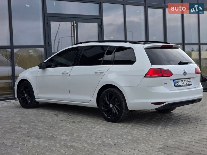 Универсал Volkswagen Golf 2014 в Тернополе