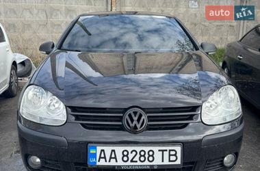 Хэтчбек Volkswagen Golf 2007 в Киеве