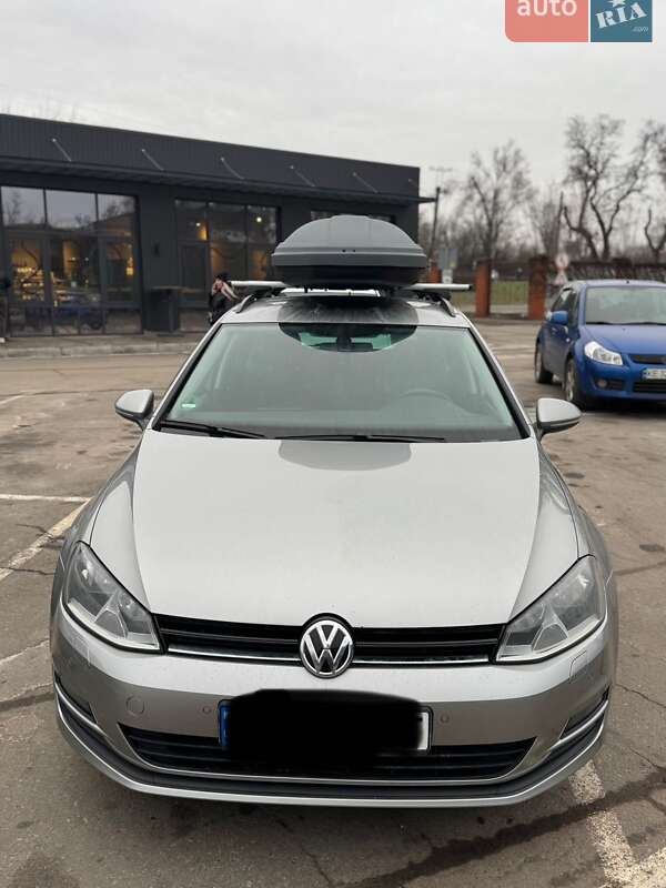 Универсал Volkswagen Golf 2015 в Запорожье
