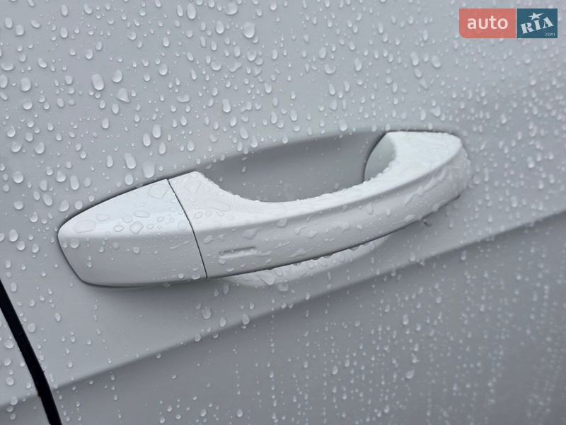 Универсал Volkswagen Golf 2014 в Тернополе