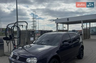 Хэтчбек Volkswagen Golf 2002 в Мукачево