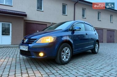 Хетчбек Volkswagen Golf 2006 в Івано-Франківську