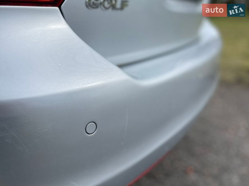 Универсал Volkswagen Golf 2010 в Хмельницком