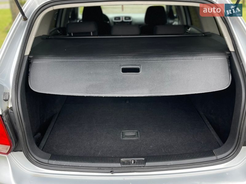 Универсал Volkswagen Golf 2010 в Хмельницком