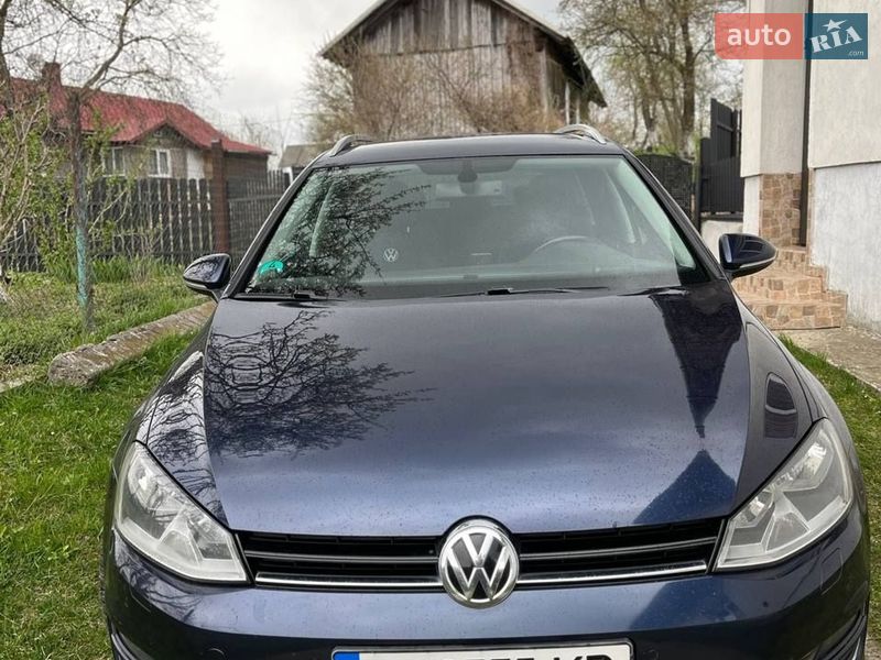Универсал Volkswagen Golf 2015 в Львове