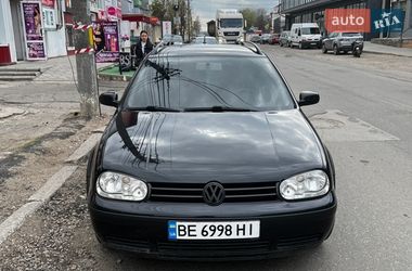 Універсал Volkswagen Golf 2001 в Вознесенську