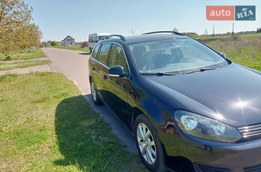 Універсал Volkswagen Golf 2010 в Луцьку