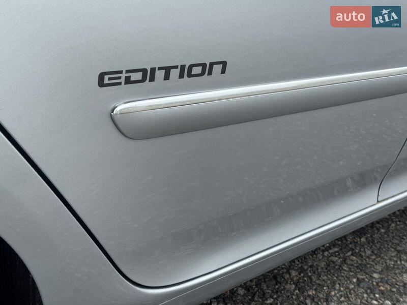 Хэтчбек Volkswagen Golf 2008 в Ахтырке