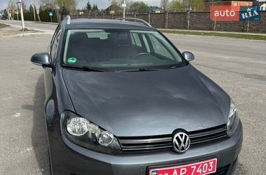 Універсал Volkswagen Golf 2011 в Києві