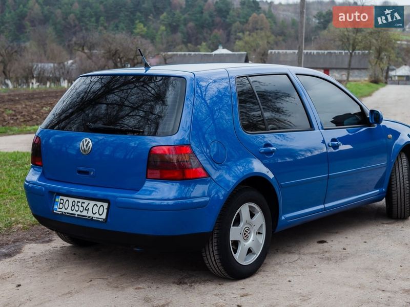 Хэтчбек Volkswagen Golf 1997 в Бучаче