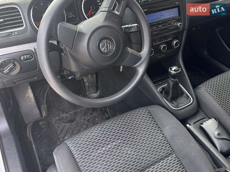 Универсал Volkswagen Golf 2009 в Збараже