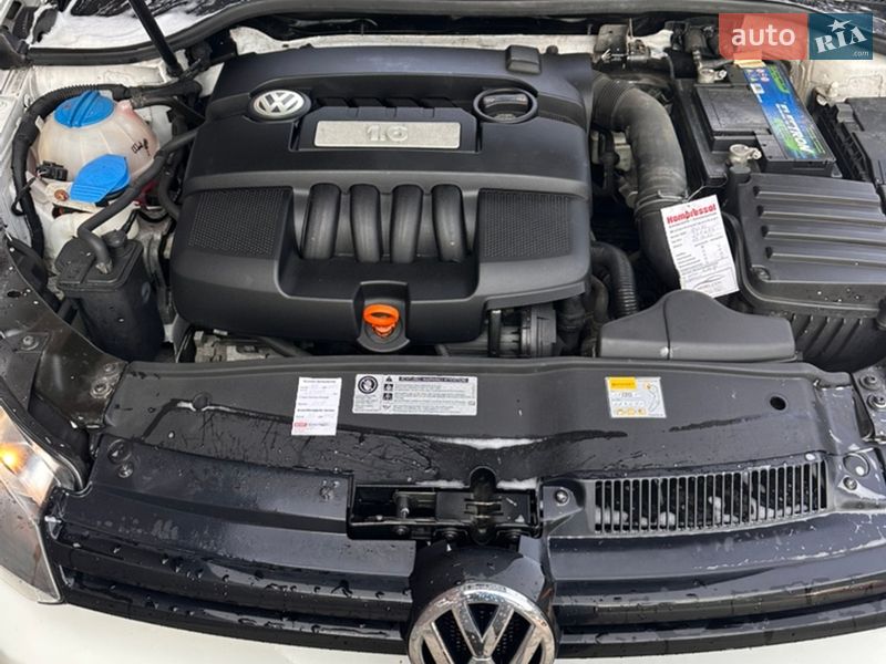 Универсал Volkswagen Golf 2009 в Збараже