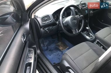 Универсал Volkswagen Golf 2011 в Чернигове
