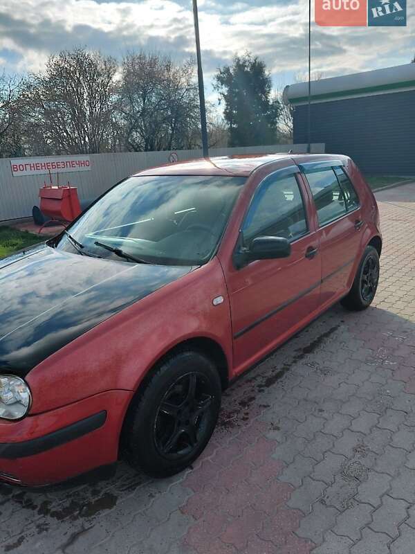Volkswagen Golf 1998