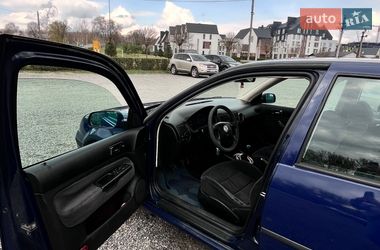 Хетчбек Volkswagen Golf 1999 в Умані