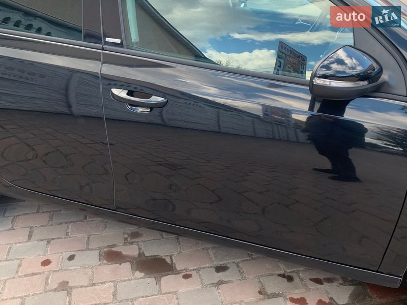 Хэтчбек Volkswagen Golf 2011 в Бердичеве фото 3 Хэтчбек Volkswagen Golf 2011 в Бердичеве