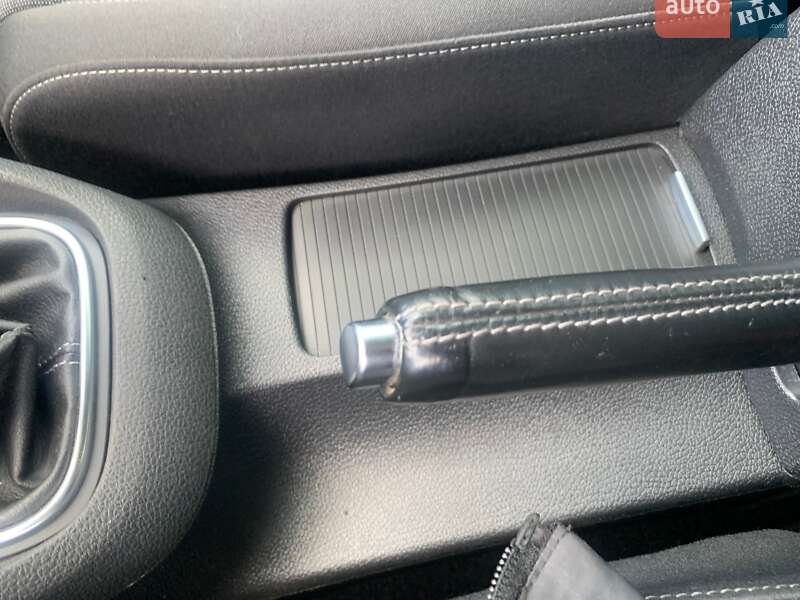 Хэтчбек Volkswagen Golf 2011 в Бердичеве фото 10 Хэтчбек Volkswagen Golf 2011 в Бердичеве