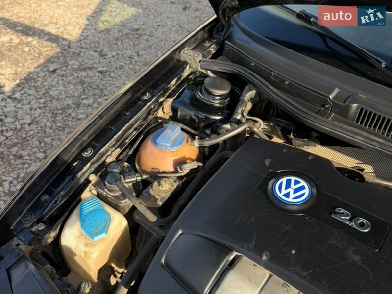 Универсал Volkswagen Golf 2001 в Чернигове