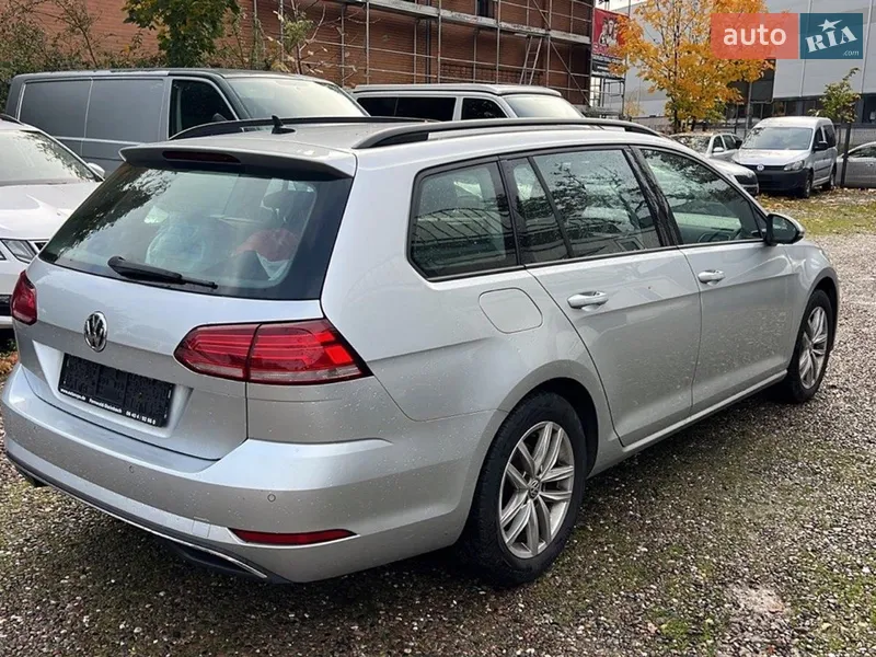 Volkswagen Golf 2019 VIN WVWZZZAUZKP541219 фото оголошення 4 з 63