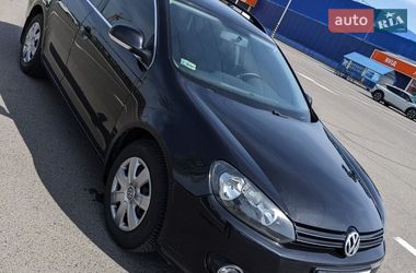 Універсал Volkswagen Golf 2010 в Липинах