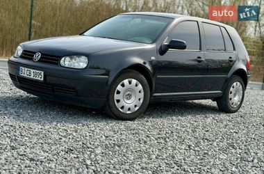 Хэтчбек Volkswagen Golf 2003 в Дрогобыче