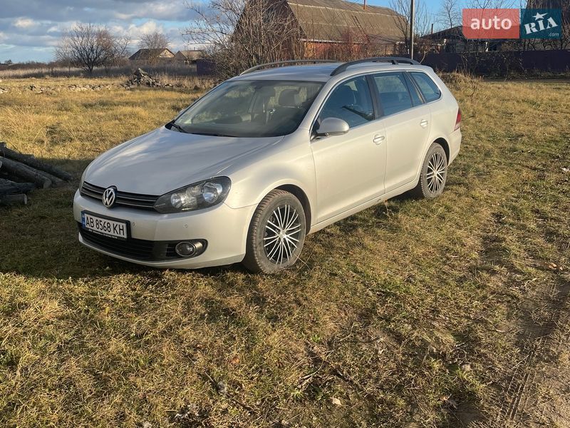 Универсал Volkswagen Golf 2010 в Виннице