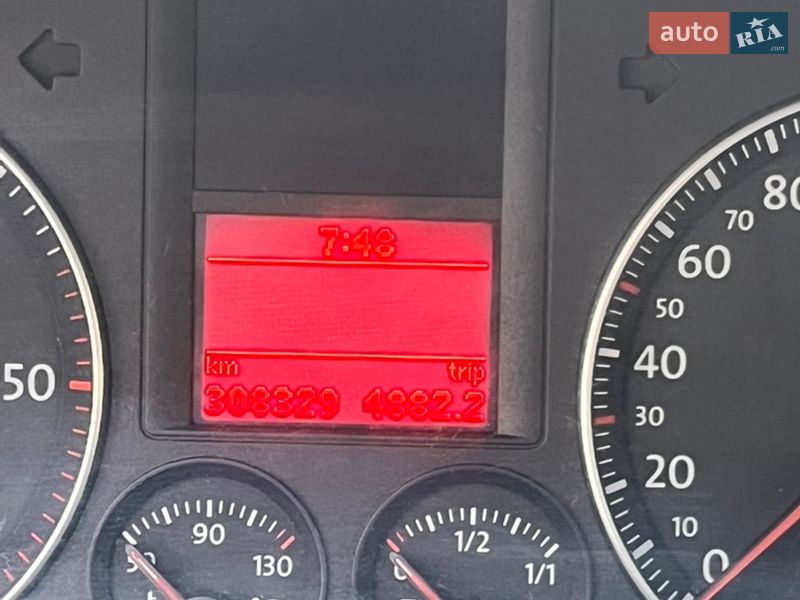 Хэтчбек Volkswagen Golf 2003 в Верховине