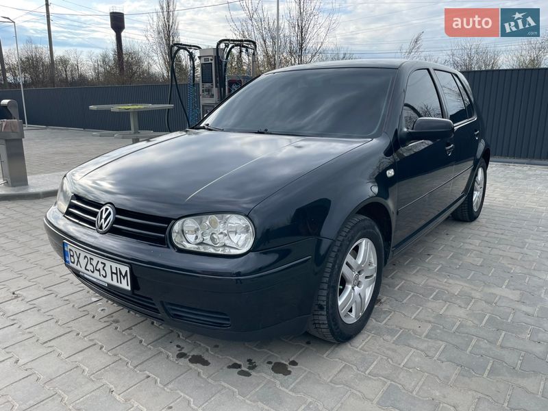 Volkswagen Golf 2003