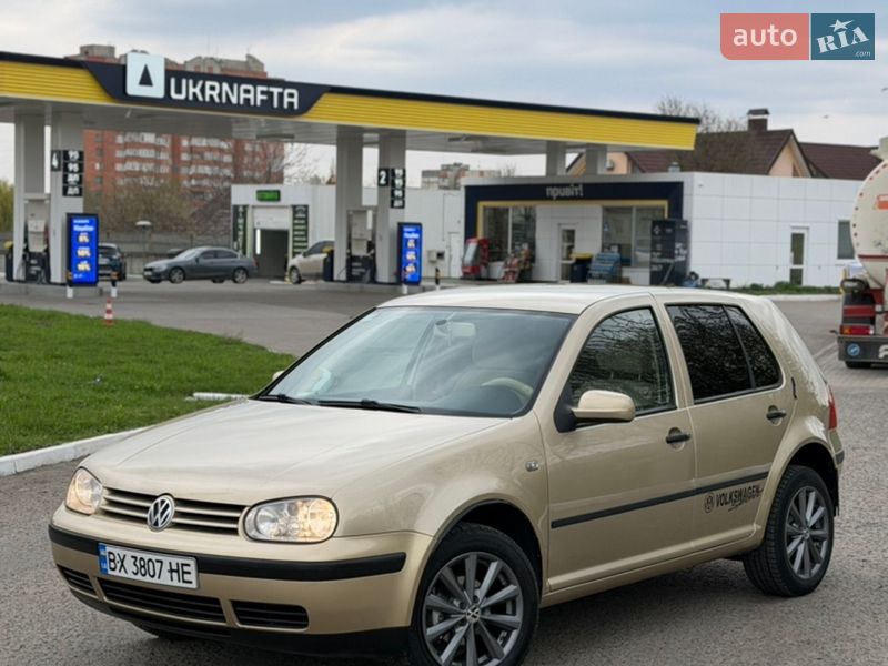Volkswagen Golf 2001