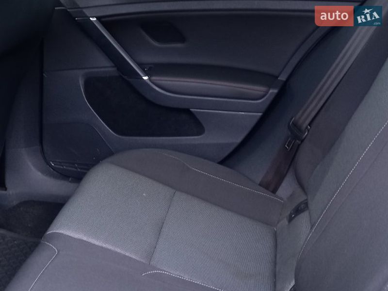 Хэтчбек Volkswagen Golf 2013 в Ромнах