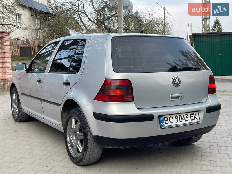 Хэтчбек Volkswagen Golf 1998 в Тернополе