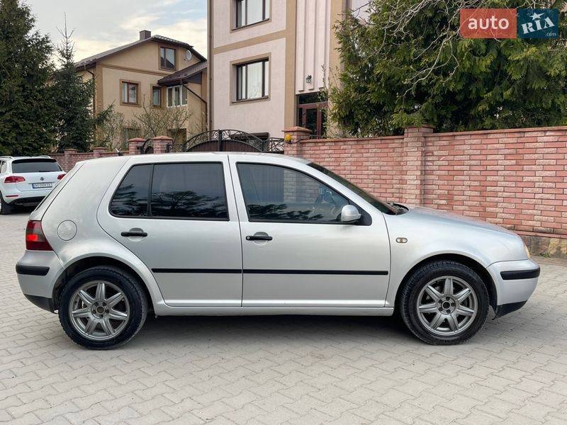 Хэтчбек Volkswagen Golf 1998 в Тернополе