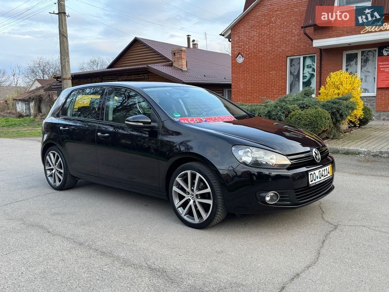 Хэтчбек Volkswagen Golf 2009 в Умани