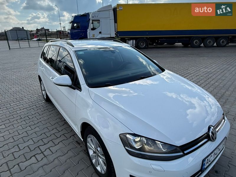 Универсал Volkswagen Golf 2014 в Луцке