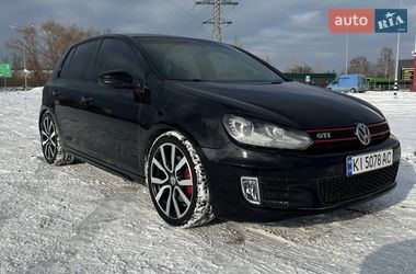 Хэтчбек Volkswagen Golf 2012 в Киеве