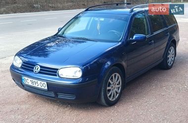 Универсал Volkswagen Golf 2001 в Яворове