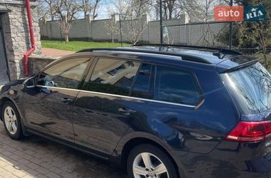Универсал Volkswagen Golf 2015 в Киеве