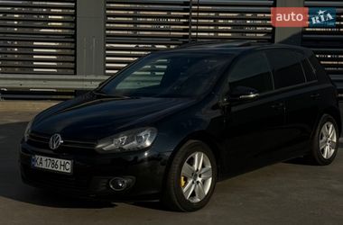 Хэтчбек Volkswagen Golf 2013 в Киеве