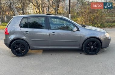 Хэтчбек Volkswagen Golf 2007 в Надворной