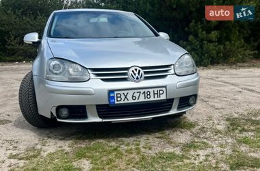 Хэтчбек Volkswagen Golf 2003 в Славуте
