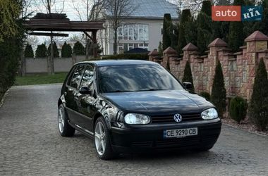 Хэтчбек Volkswagen Golf 2000 в Черновцах